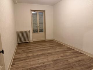  Appartement � louer 4 pi�ces 114 m�