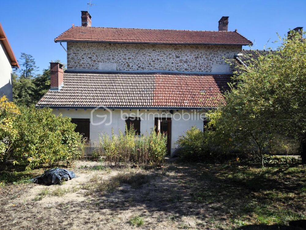 Maison en pierres avec dépendances et terrain  charme, espace et proximité des commodités- Nieul