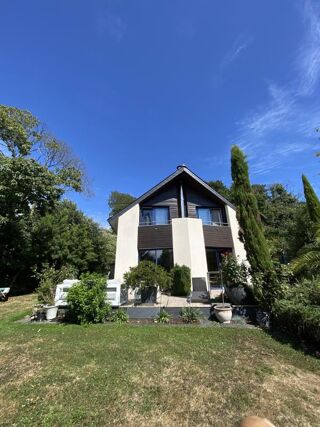  Maison � vendre 8 pi�ces 165 m�