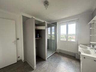  Appartement � louer 3 pi�ces 79 m�
