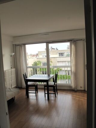  Appartement à louer 1 pièce 27 m²
