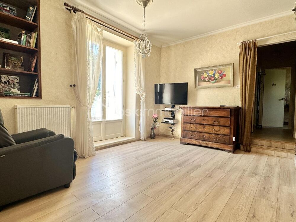 Vente Maison corps de ferme avec garage et dépendances Bussy le repos