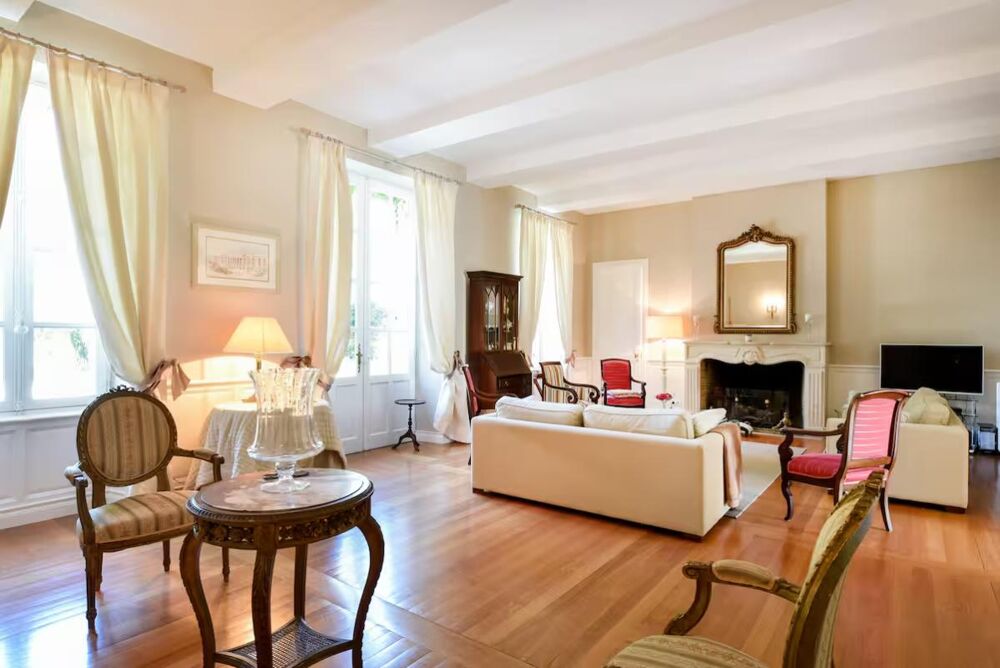 Vente Propriété/Château Bordeaux Rive droite Demeure de prestige - 12 pièce(s) 450 m2 - Parc paysagé Latresne
