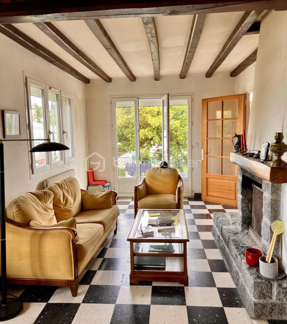 Maison familiale Bréhal centre