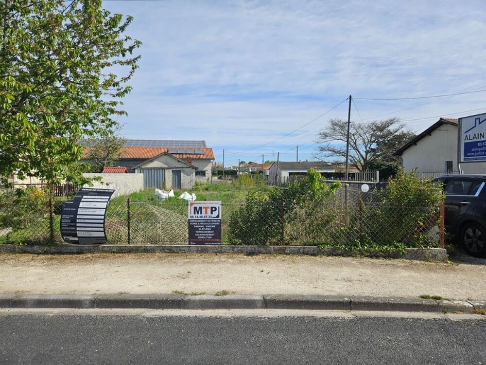 Vente Terrain Terrain à vendre de 530,00 m² COUTRAS (33) Coutras