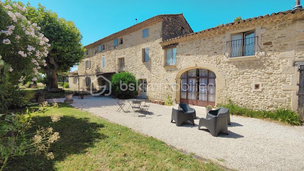 Vente Maison Mas provençal de charme en Drôme Provençale avec gîtes et piscine au cœur des lavandes proche Grignan Grignan