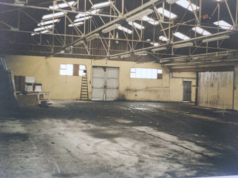 Local/bureau &agrave; vendre DOUARNENEZ (29) 425600 29100 Douarnenez