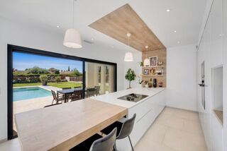  Maison à vendre 8 pièces 235 m²