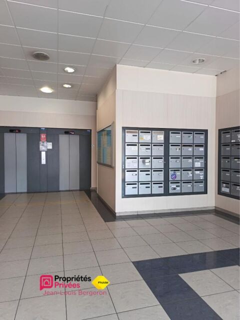   EXCLUSIVITE TOURS Rabelais - Local professionnel / bureau de 17,40 m² 