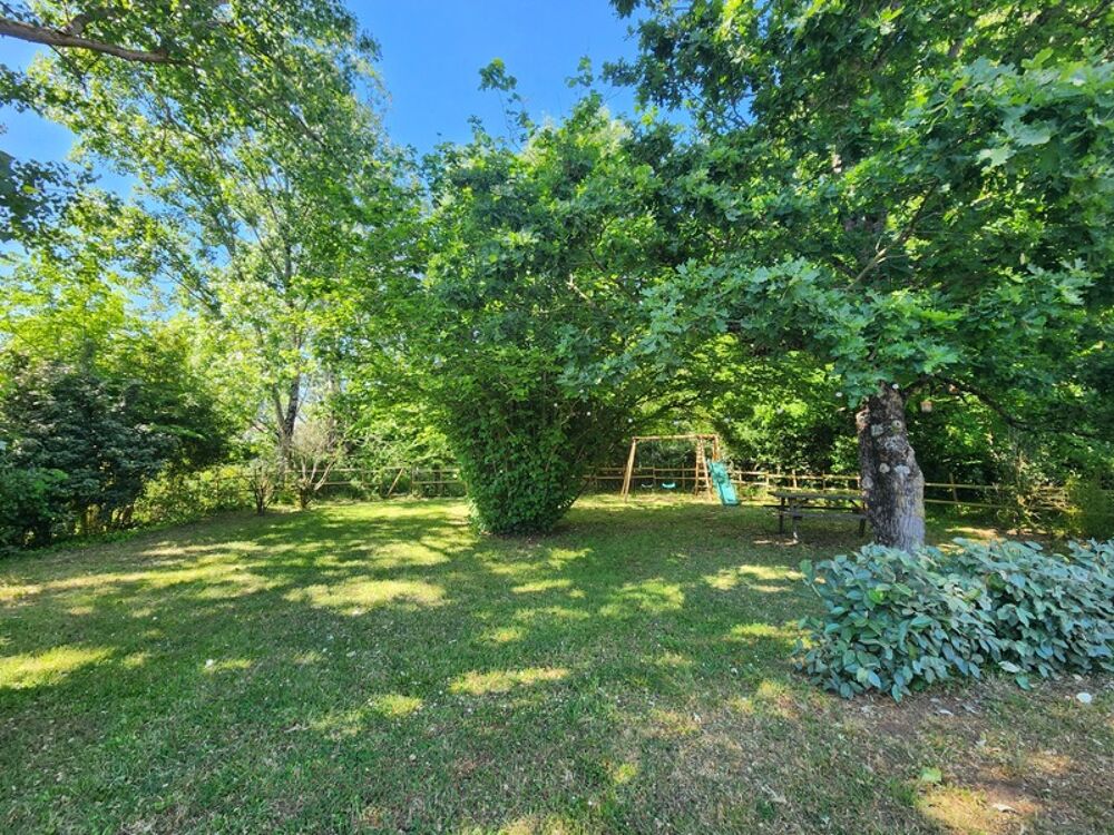 Maison individuelle coup de coeur 5 pièces 114m²  Terrain clos & terrasse + Garage  2.5 km de la plage