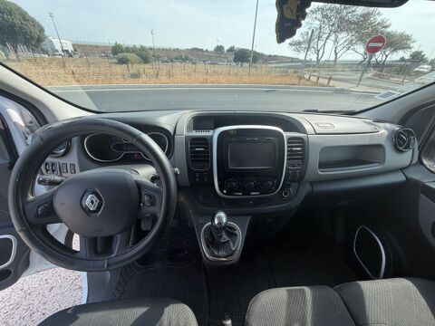 Trafic Fourgon L1H1 III 1.6 dCi 125 Grand Confort - 3 places 2017 occasion 20114 Figari