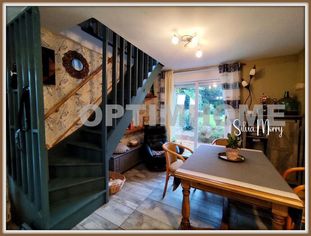 Vente Maison Maison à vendre 7 pièces SAINT DERRIEN (29) Saint derrien