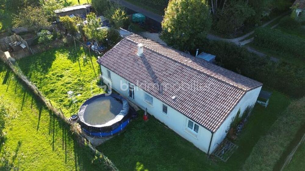 Vente Maison MAISON F4 DE 80 M² AVEC GARAGE – IDÉAL INVESTISSEUR – LOCATAIRE EN PLACE DEPUIS 15 ANS BON PAYEUR Payre