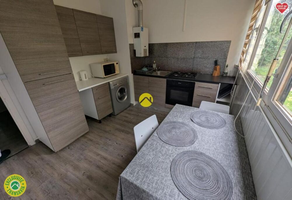 APPARTEMENT AVEC BALCON