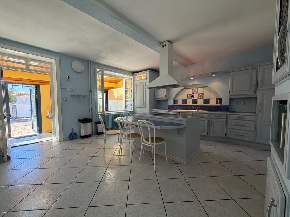 Vente Maison Maison à vendre 7 pièces VILLETTE D'ANTHON (38), 4 chambres, piscine, garage Villette d anthon