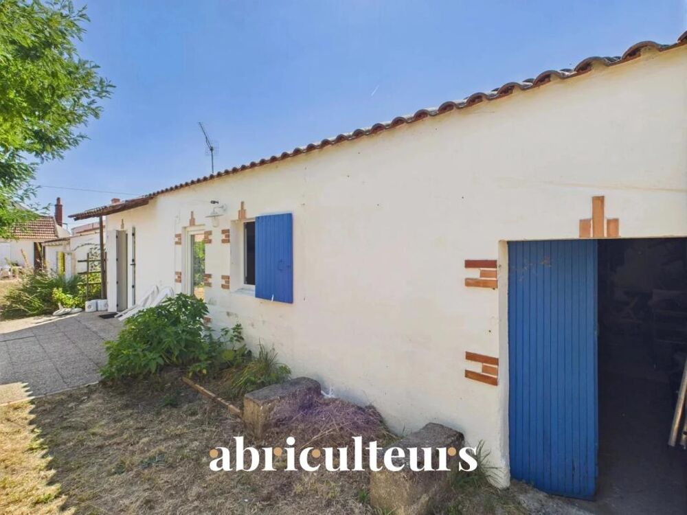 Vente Maison Maison avec grand terrain et dans le centre ville en vente à La Barre-de-Monts (85550) La barre de monts