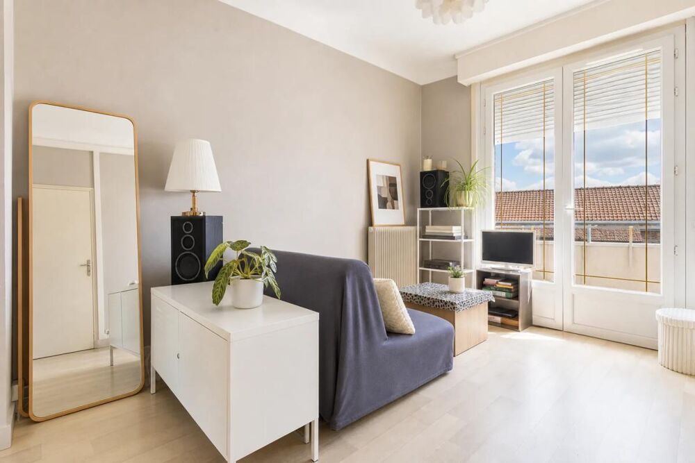 Maison de 8 pièces, louée, à Lille