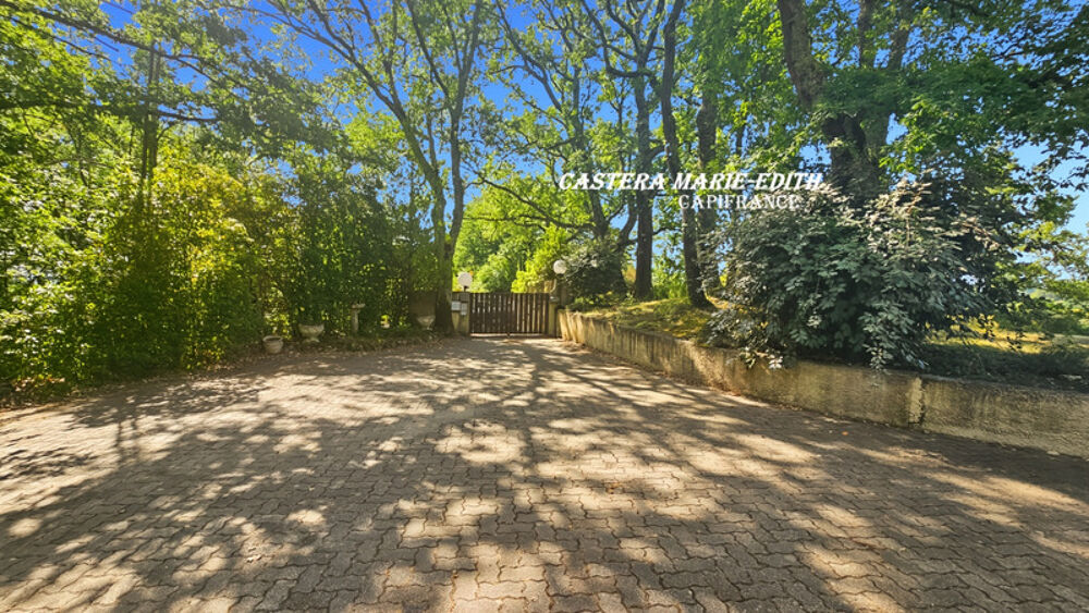 Maison darchitecte rénovée 280 M² - Sans vis à vis, calme, au fond d'une impasse - 9 Pièces -Garage - Vue panoramique  Auch (