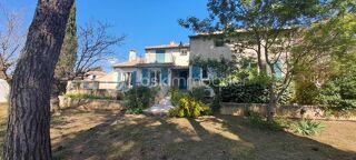  Villa � vendre 11 pi�ces 243 m�