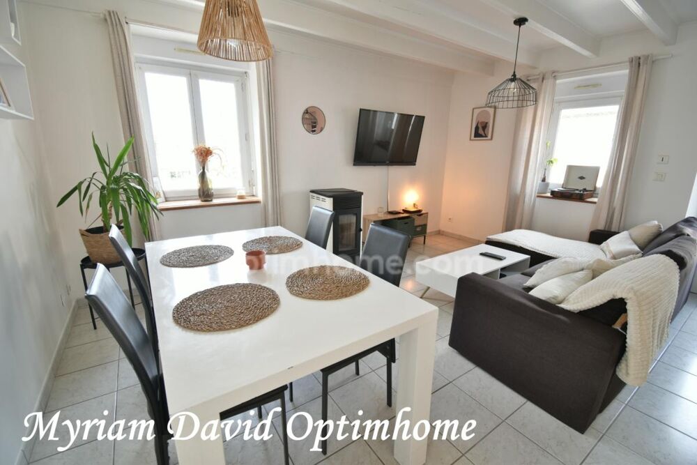 Vente Maison Maison sans travaux avec jardin, terrasse et garage à Rostrenen Rostrenen