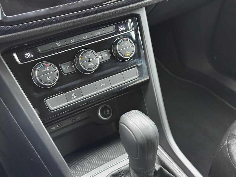 Touran III 1.5 TSI 150 EVO LOUNGE DSG7 7PL 2021 occasion 78240 Chambourcy