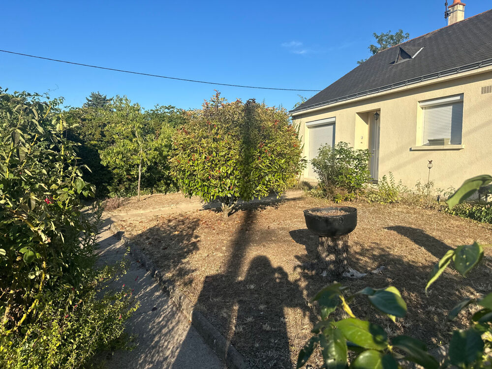 Maison à vendre 4 pièces SAUMUR (49400) - Pavillon de plain-pied - Jardin clos - garage
