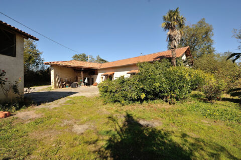   Propriete � vendre 3 pi�ces, d�pendances sur 1.4 ha BALESTA (31) Ferme - 3 pi�ce(s) - 88 m�