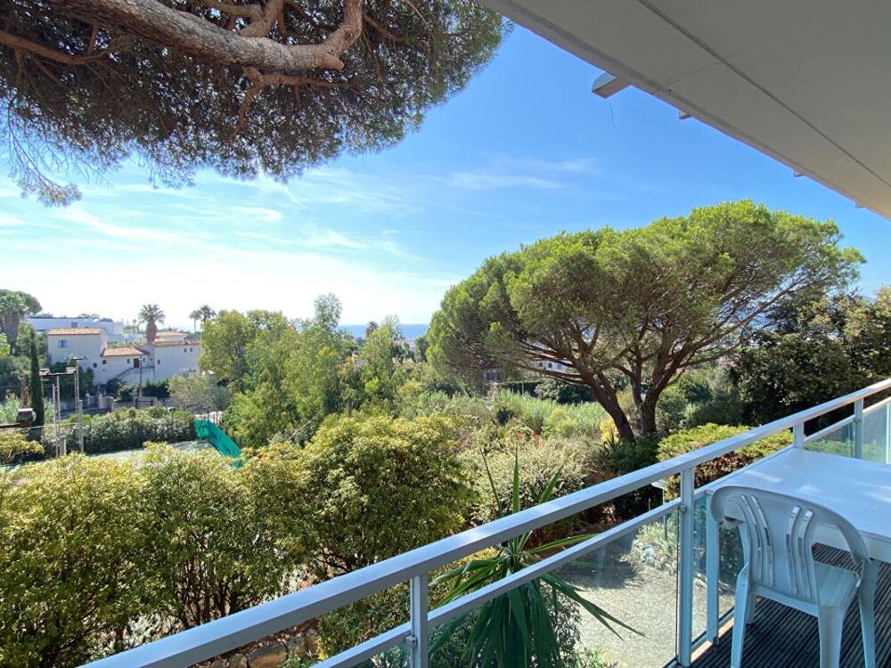 LE CANNET - Appartement 3 Pièces - Vue mer