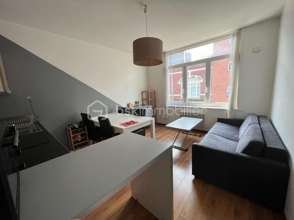Vente Appartement À VENDRE – T2 RÉNOVÉ 30 m² – RUE GARIBALDI, LILLE Lille