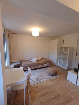  Appartement à louer 1 pièce 19 m²