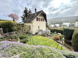  Maison � vendre 8 pi�ces 140 m�