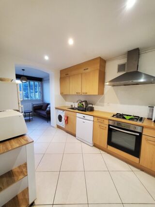  Appartement à louer 3 pièces 66 m²