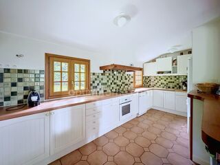  Maison à vendre 7 pièces 197 m²