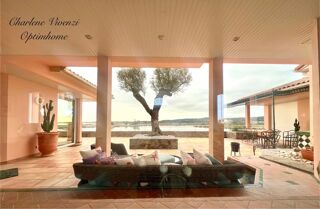  Maison  vendre 8 pices 320 m