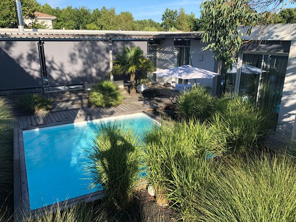 � vendre  Propri�t�/ch�teau Le Taillan-M�doc (33320)