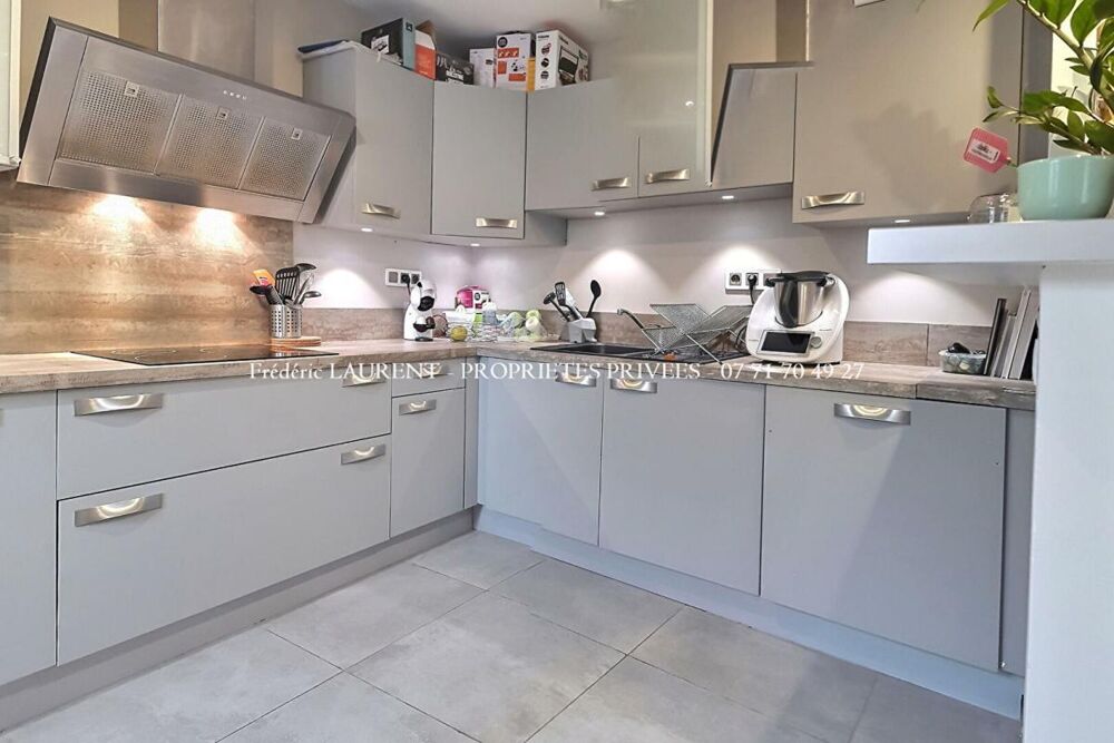 Appartement 75 m² en Location - 3 chambres à Saint Hippolyte Du Fort