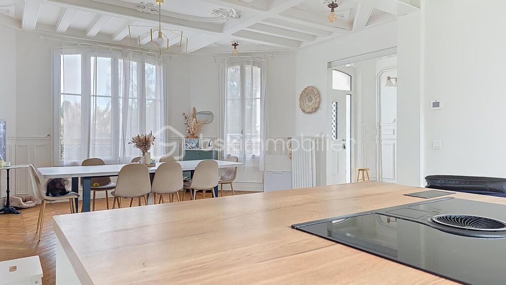 � vendre  Propri�t�/ch�teau Brie-Comte-Robert (77170)