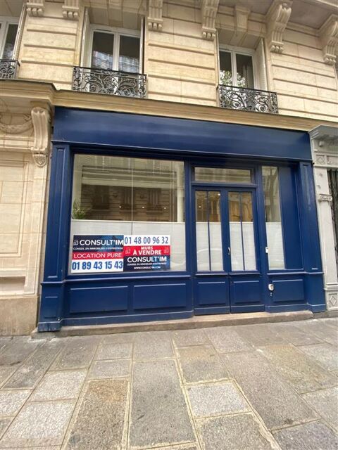 Local commercial avec une belle vitrine à proximité de la rue de Rennes 3230 75006 Paris