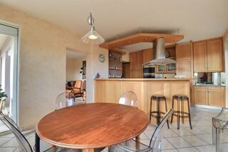 Maison à vendre 8 pièces 184 m²