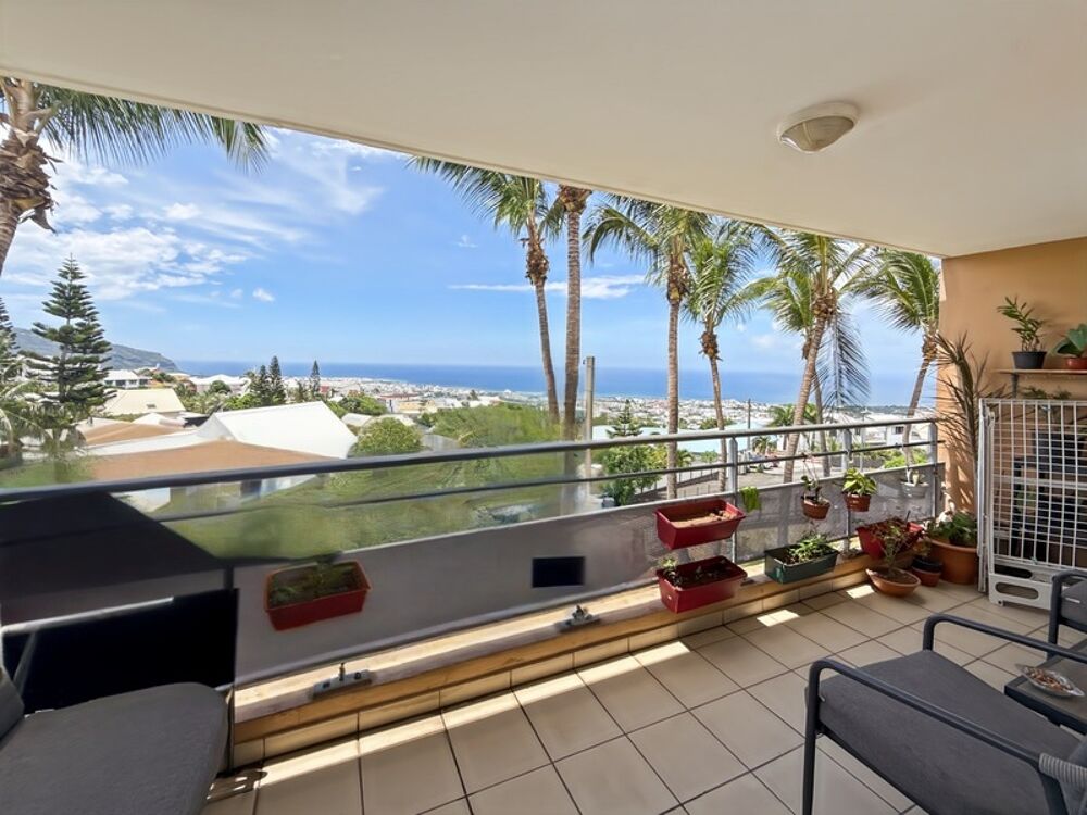 À VENDRE  T3 avec vue mer  Bas de Bois de Nèfles