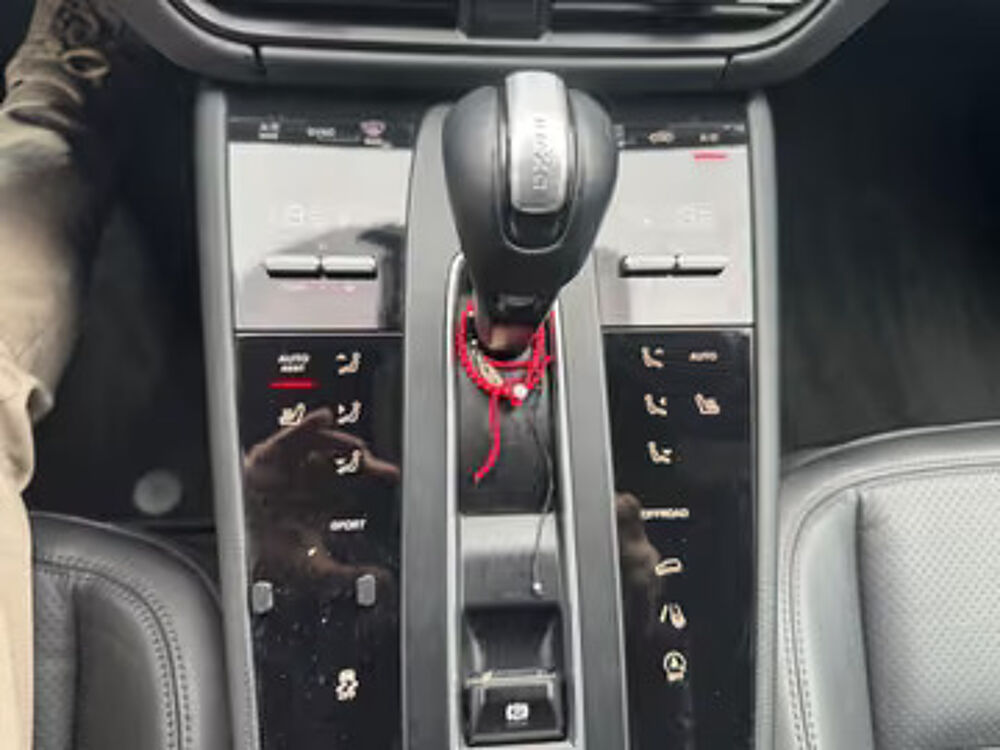 Macan 2022 occasion 33000 Bordeaux