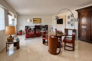 Vente Appartement Appartement T5 de 133 m² avec terrasse de 43 m² et 2 box Montpellier