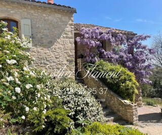  Propri�t�/ch�teau � vendre 10 pi�ces 292 m�