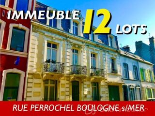  Immeuble  vendre 15 + pices 730 m
