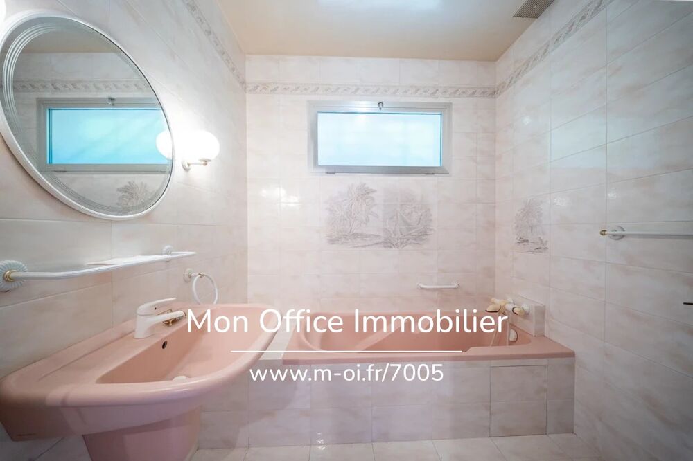 à vendre  Maison Cavalaire-sur-Mer (83240)