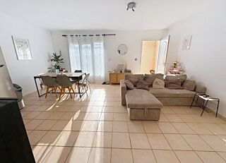  Immeuble à vendre 9 pièces 193 m²