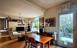  Maison � vendre 7 pi�ces 188 m�