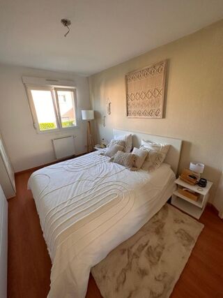  Appartement à louer 3 pièces 79 m²