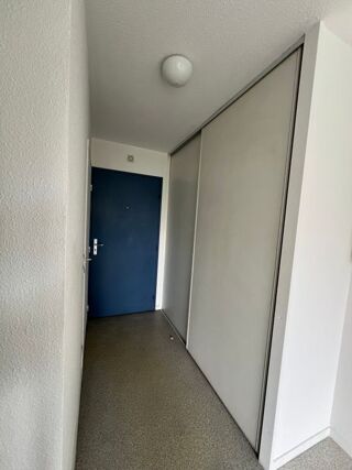  Appartement à louer 1 pièce 18 m²