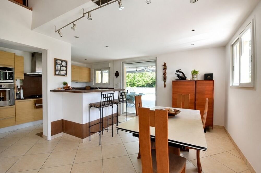 Vente Villa VILLA DE STANDING - DOUBLE GARAGE - PISCINE Bruguieres